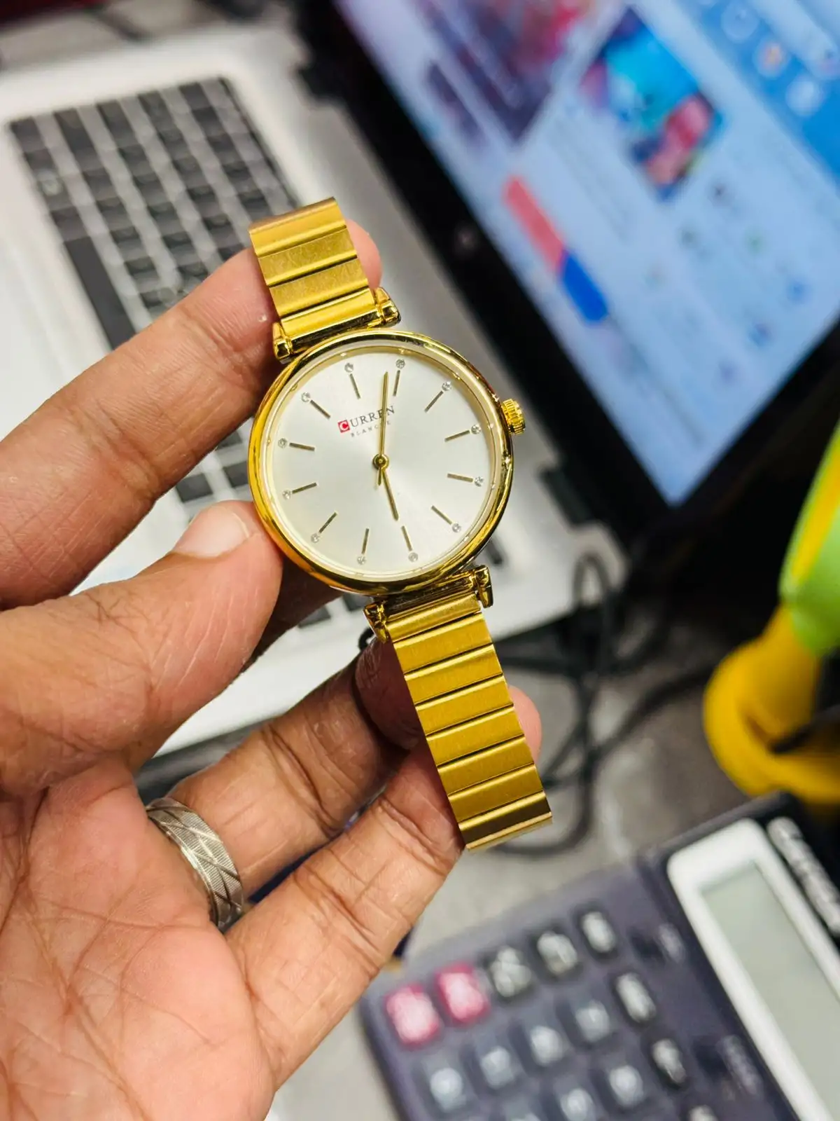 Curren C9081 Original Ladies Watch